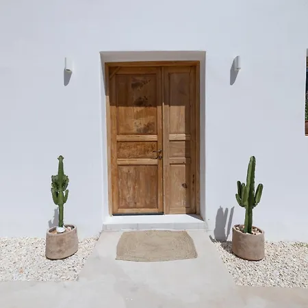 Вилла Sea View - Luxury Pool - Golden Beach, Paros