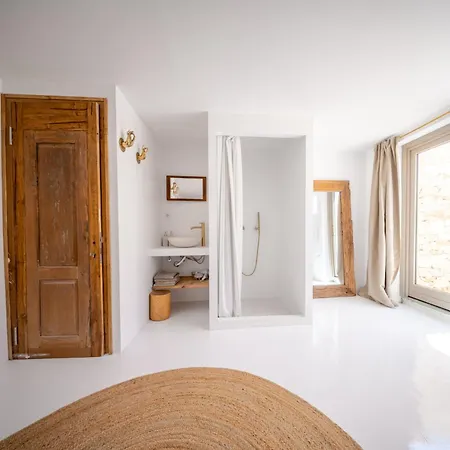 Вилла Sea View - Luxury Pool - Golden Beach, Paros *